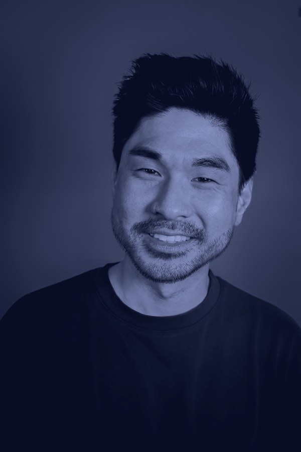 Stuart Kim — 02-smile portrait, blue duotone treatment